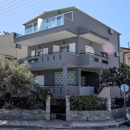 Glykanisos Suites Nea Peramos  Luaran gambar