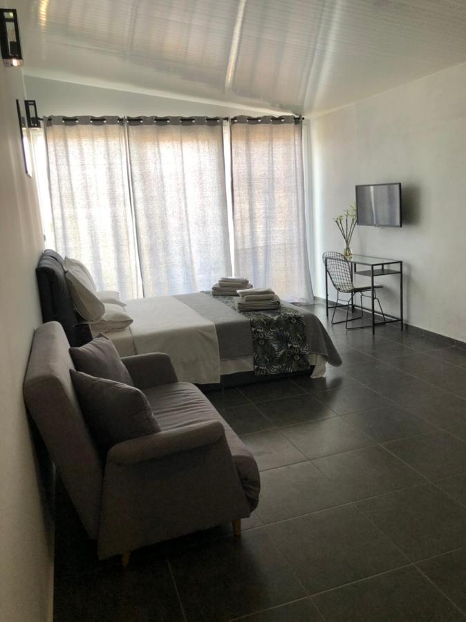Glykanisos Suites Nea Peramos  Luaran gambar
