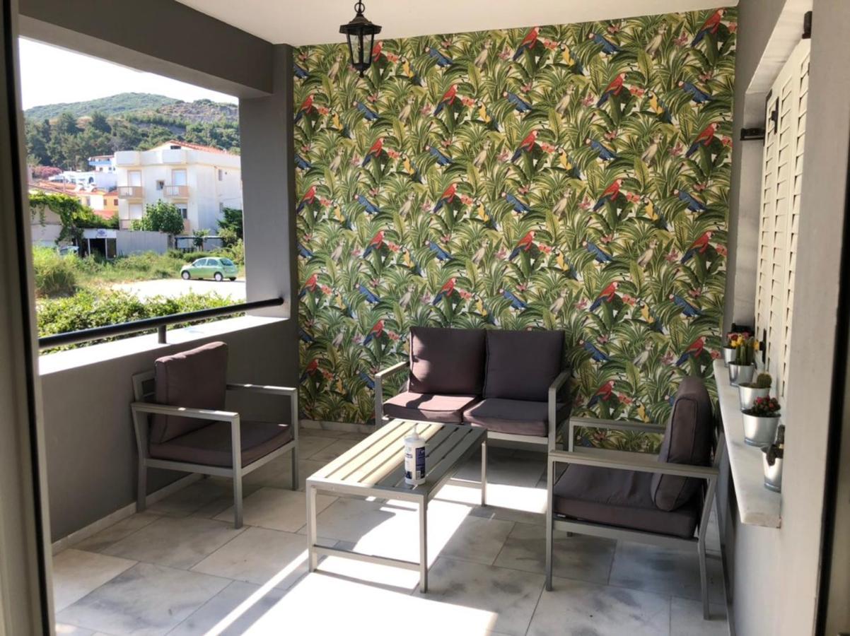 Glykanisos Suites Nea Peramos  Luaran gambar